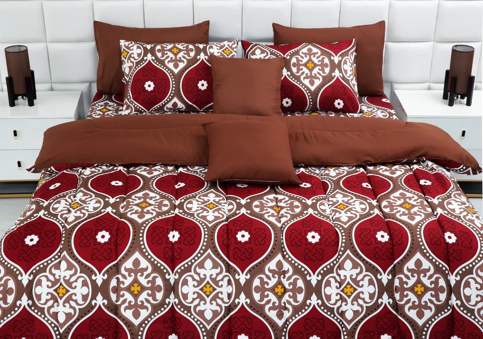 8 PCs Winter Comforter Set-14931Brown Crown