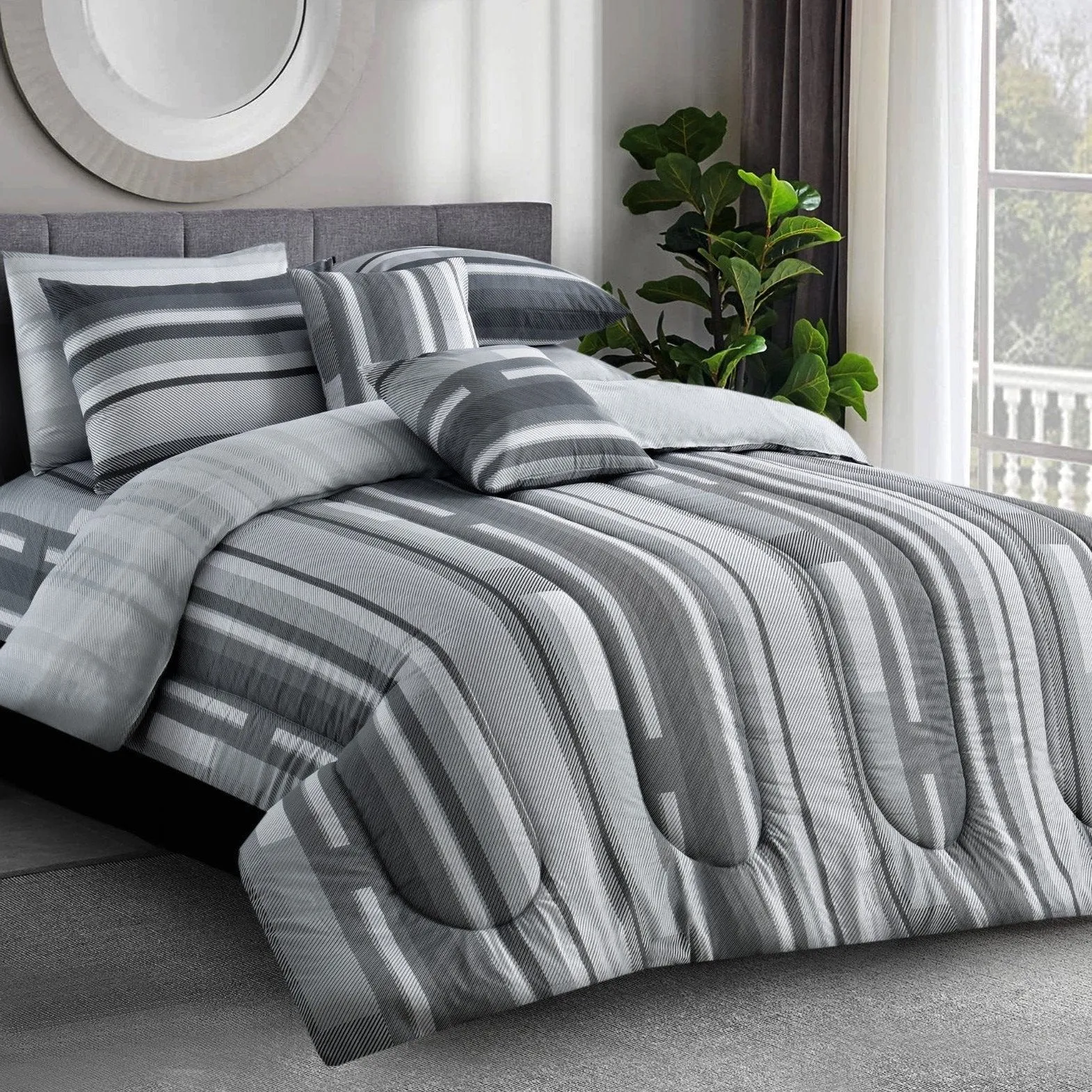 8 PCs Winter Comforter Set- Subway