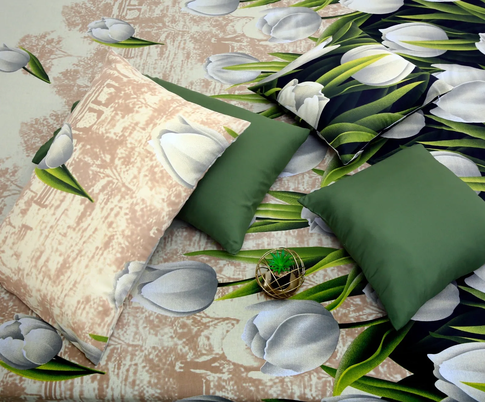 8 PCs Winter Comforter Set- Tulip Green