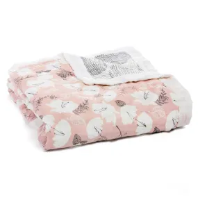 Aden and Anais - Dream Blanket Silky Soft Bamboo - Pretty Petals