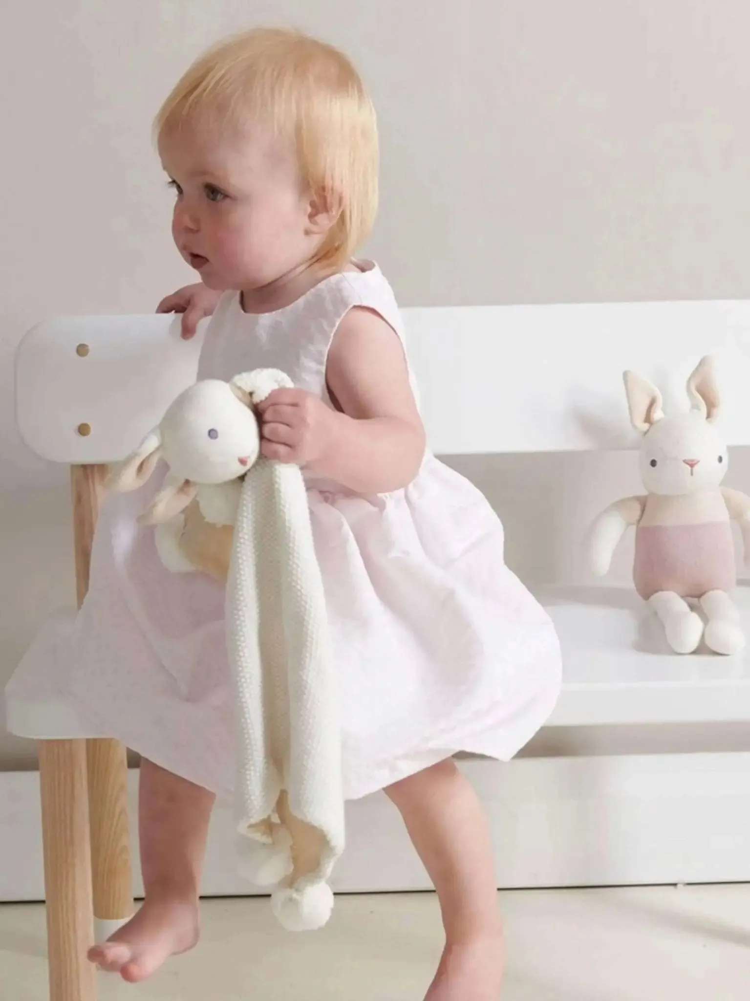 Baby Threads Cream Bunny Comforter