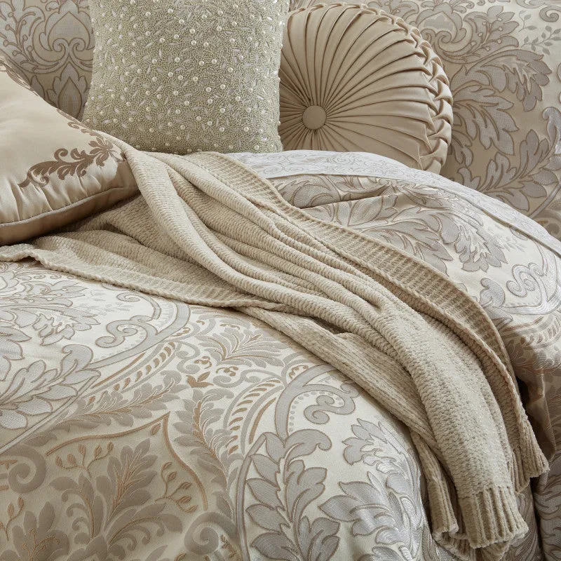 Belgium Comforter Set