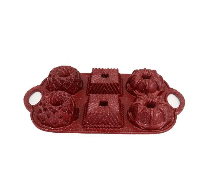 Charms Cast Bundt Pan