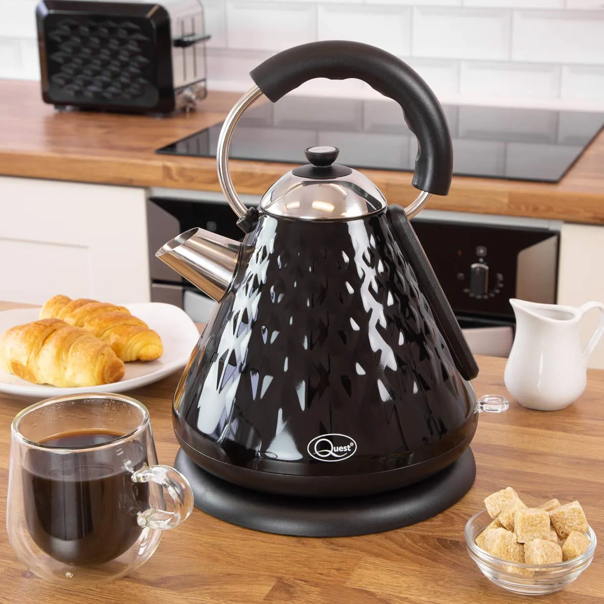 Fast Boil Diamond Cut Pyramid Shape Cordless Kettle, 3000 W, 1.7 Litres, Black