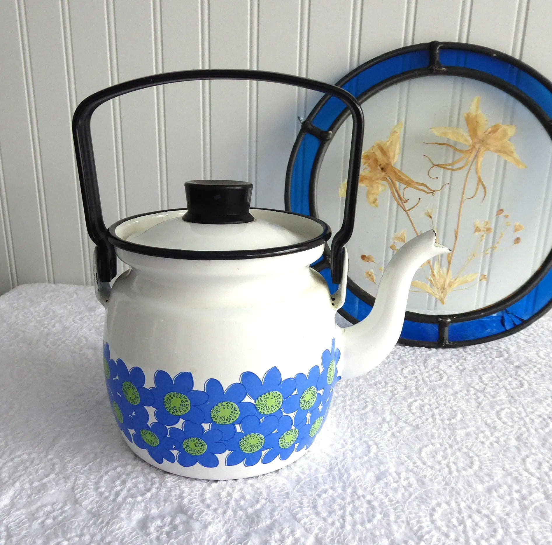 Finel Arabia Finland Enamel Teapot Tea Kettle Sinivuokko Scandanavian 1970s Esteri Tomula