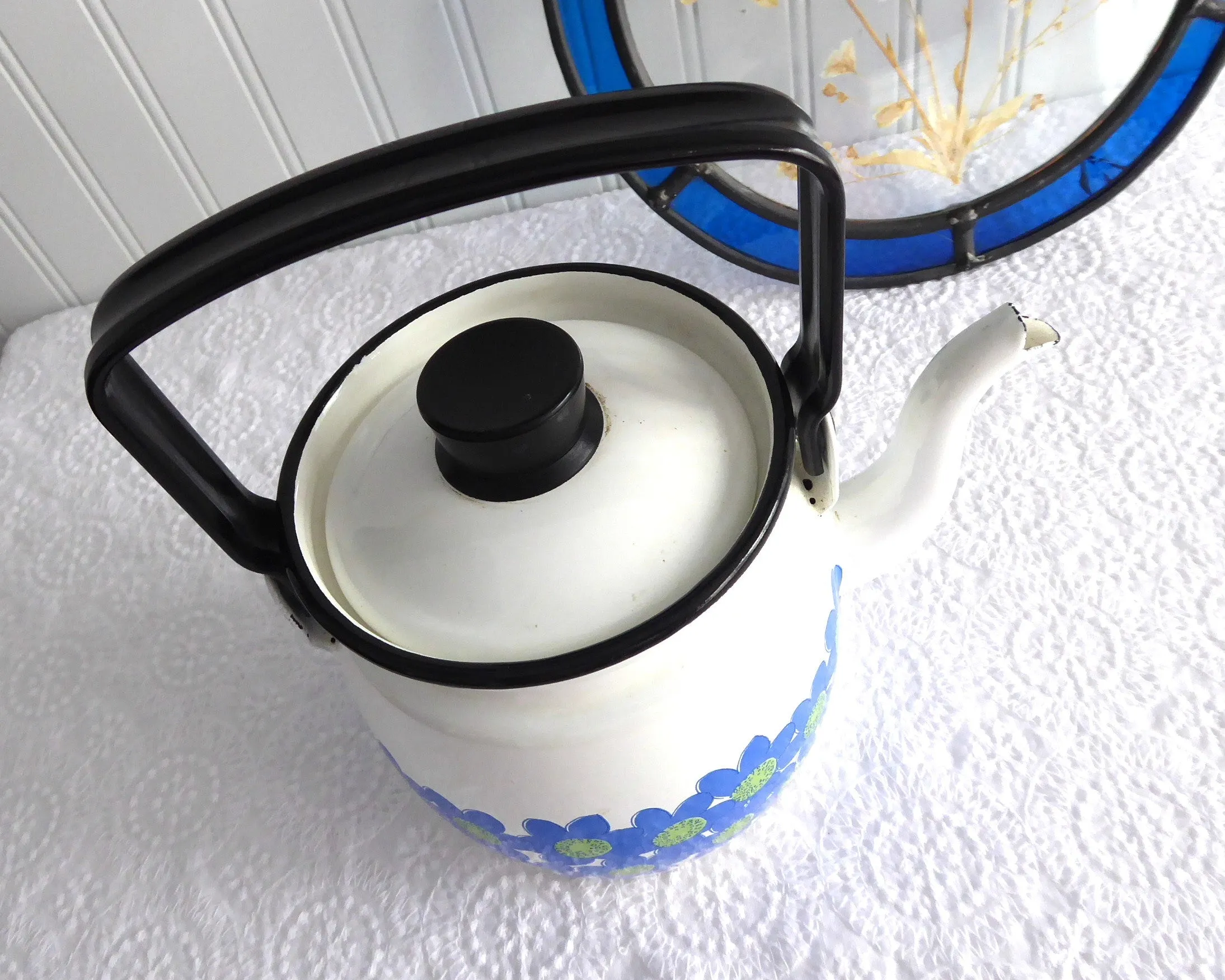 Finel Arabia Finland Enamel Teapot Tea Kettle Sinivuokko Scandanavian 1970s Esteri Tomula