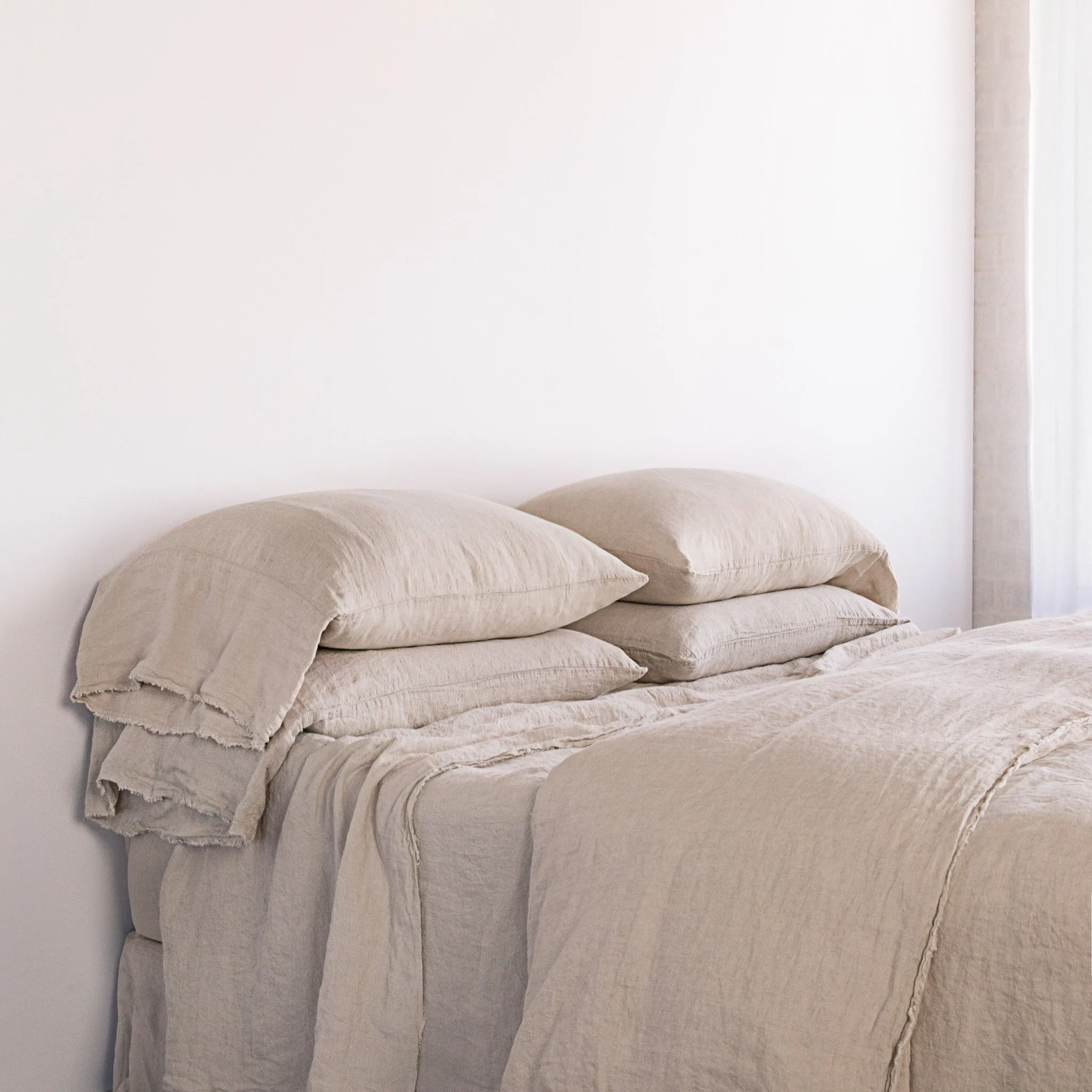 Flocca Long Linen Pillowcase - Sable