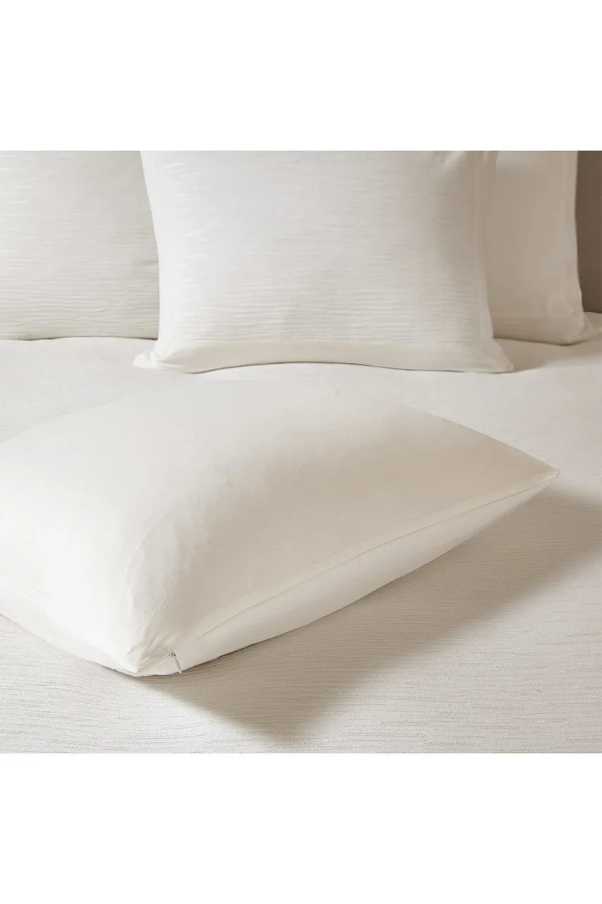 Hanae White Comforter Set