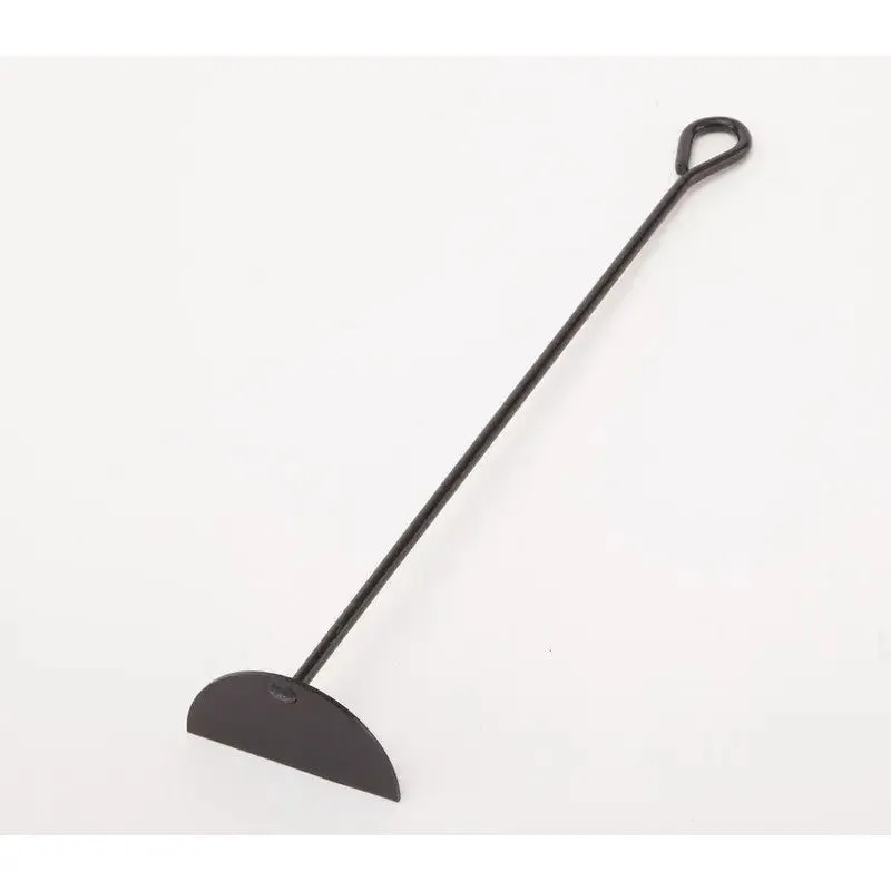 Inglenook Single Black Loop Handle Curved Scraper 49cm