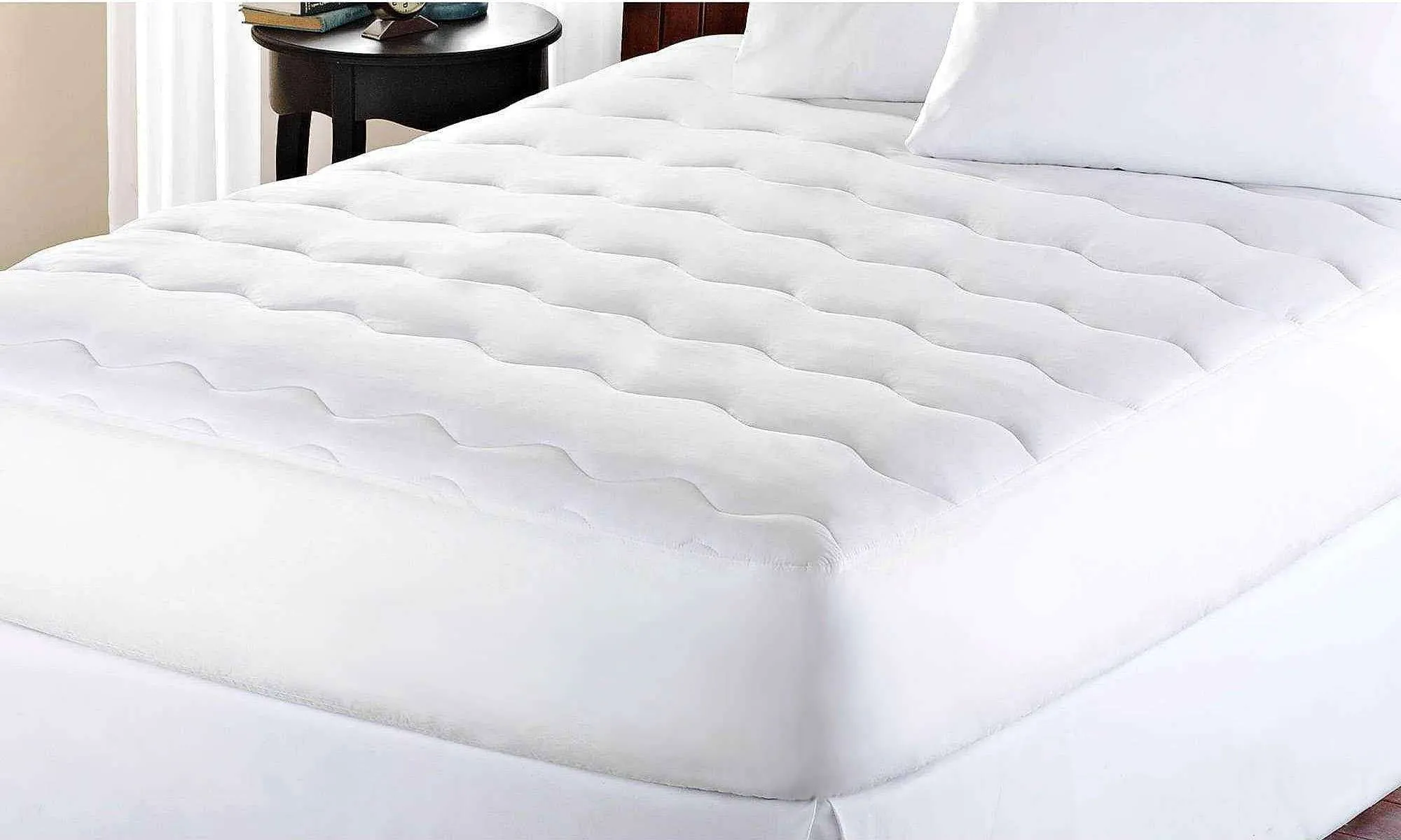 Kathy Ireland Microfiber Waterproof Mattress Pad