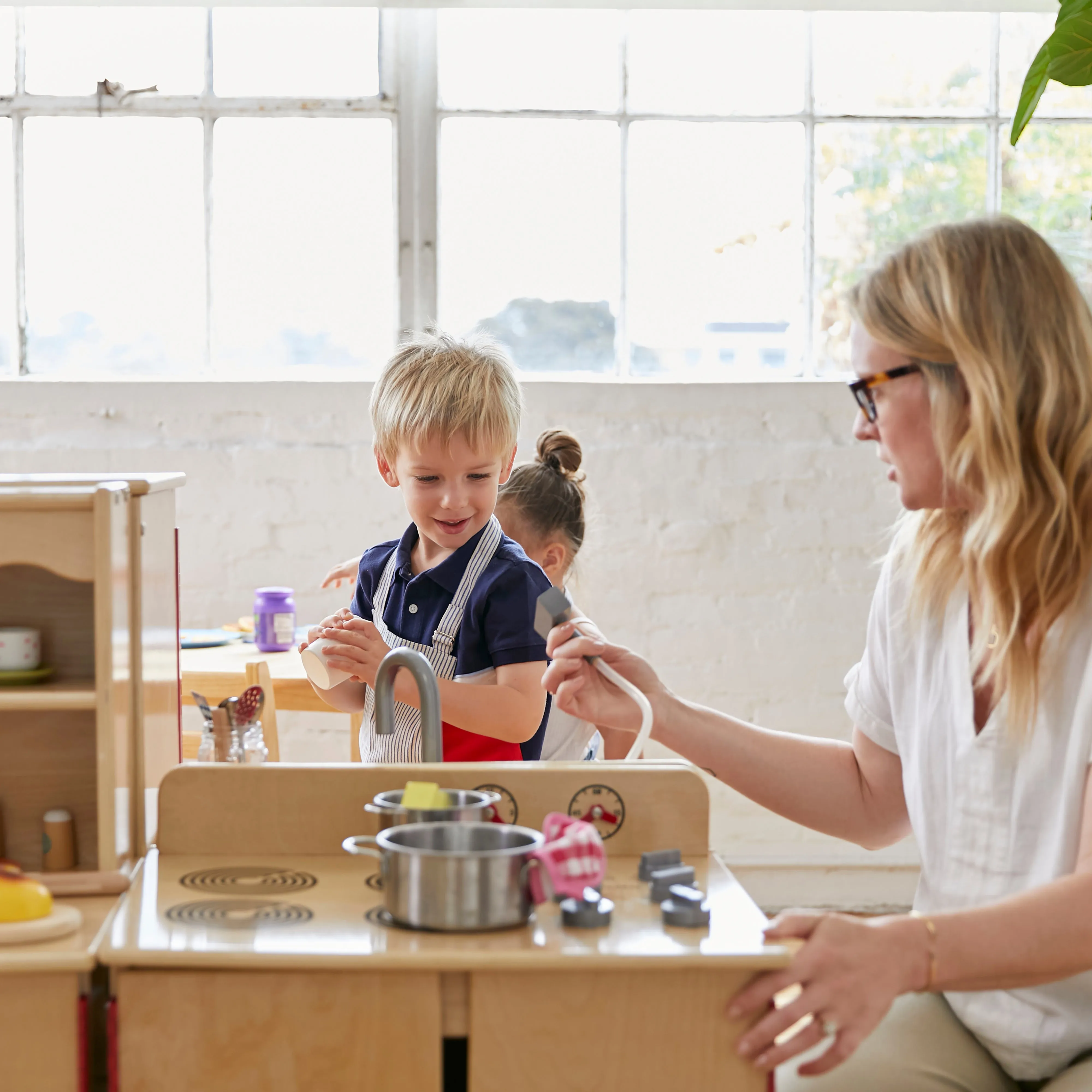 Play Kitchen Stove