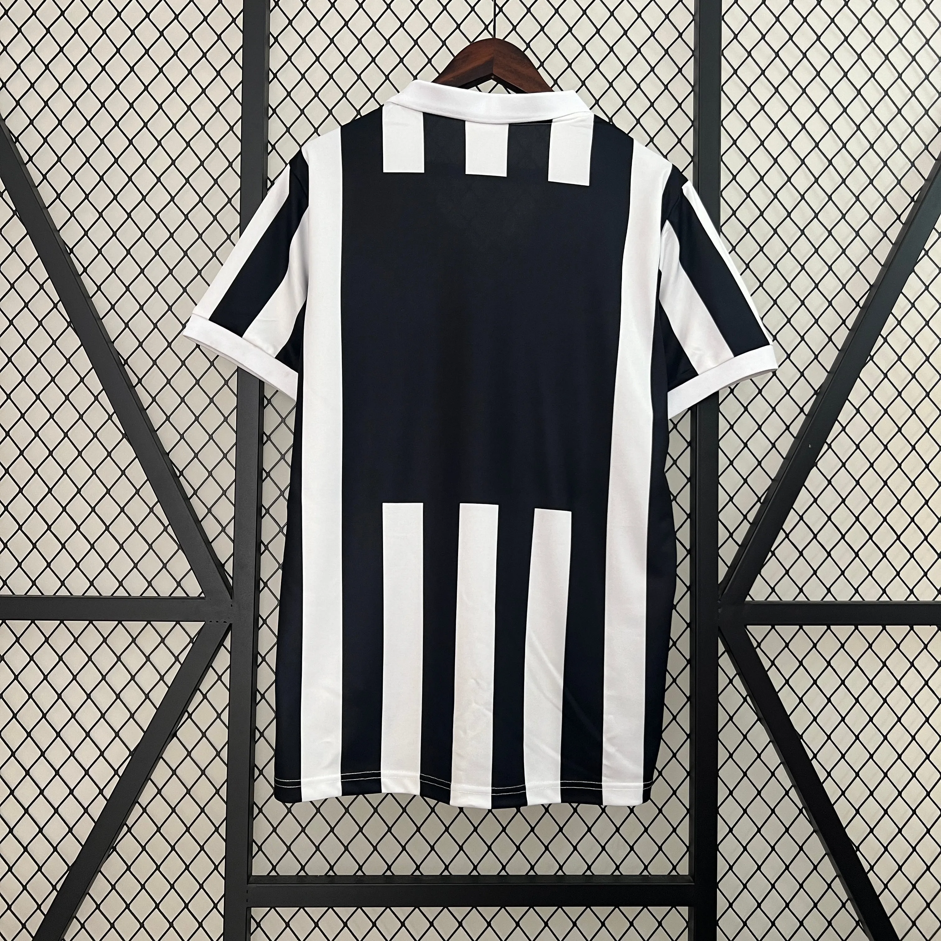 Retro Juventus 84/85 home S-XXL9